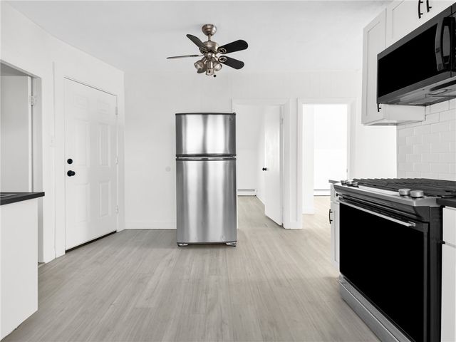 86 Woodward Avenue, East Providence, RI 02914