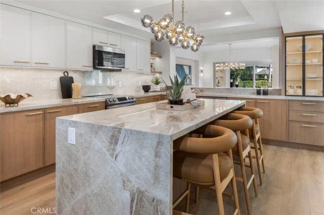 22576 Lake Forest Lane, Lake Forest, CA 92630