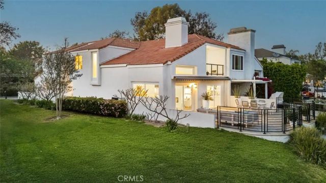 22576 Lake Forest Lane, Lake Forest, CA 92630