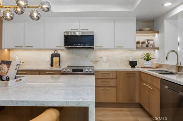 22576 Lake Forest Lane, Lake Forest, CA 92630