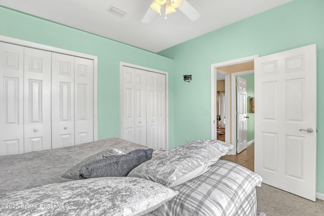 580 Easton Forest Circle SE, Palm Bay, FL 32909
