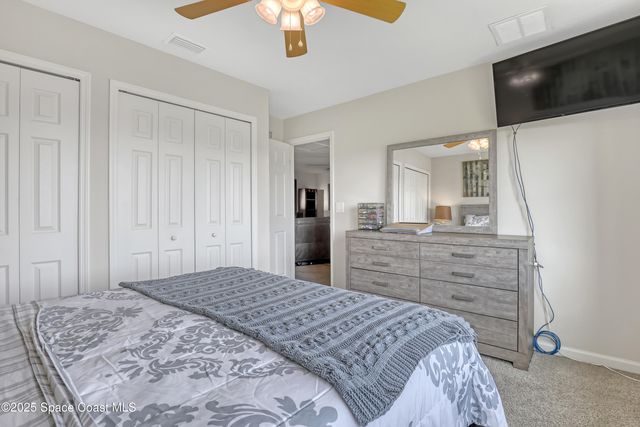 580 Easton Forest Circle SE, Palm Bay, FL 32909