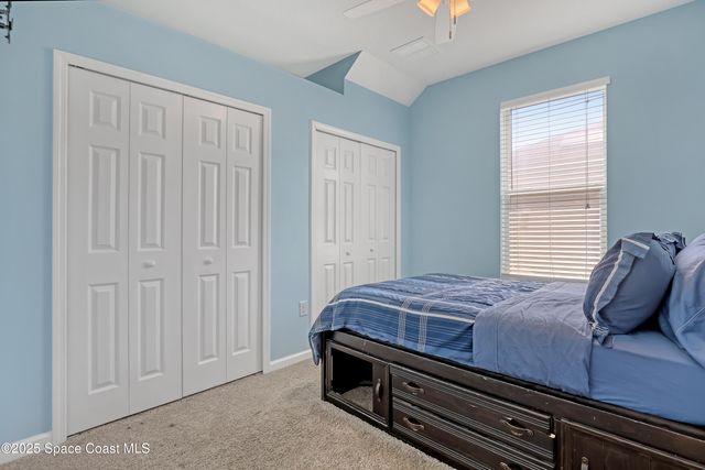 580 Easton Forest Circle SE, Palm Bay, FL 32909