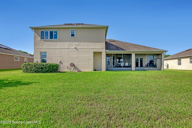 580 Easton Forest Circle SE, Palm Bay, FL 32909