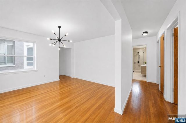 439 Bergen Boulevard, Palisades Park, NJ 07650
