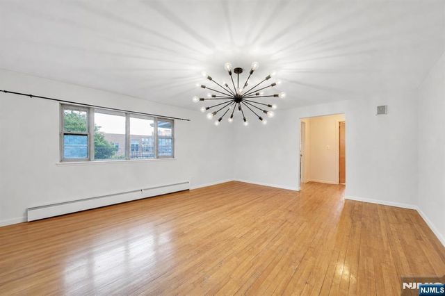 439 Bergen Boulevard, Palisades Park, NJ 07650