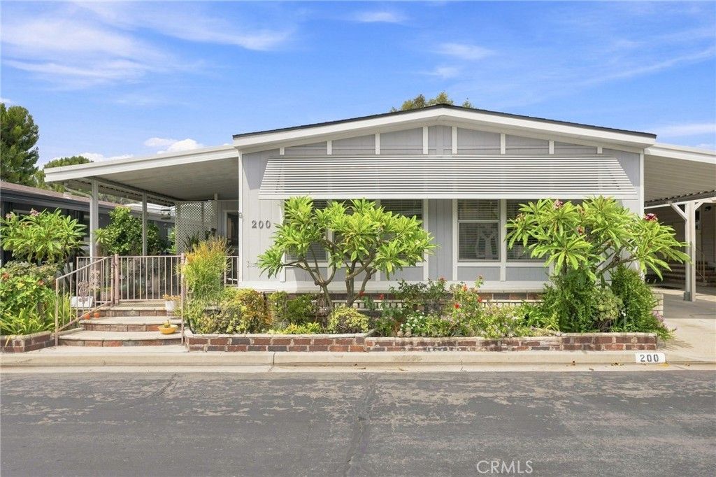 1919 W Coronet Avenue 200, Anaheim, CA 92801 — exterior