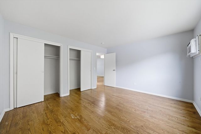 1363 Perry Street 2B, Des Plaines, IL 60016