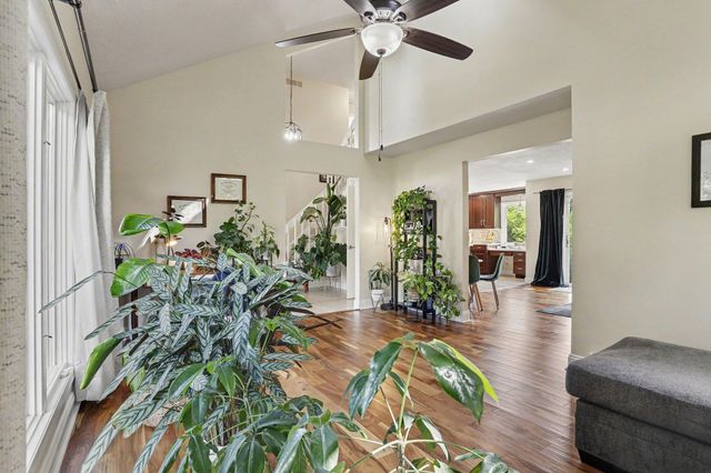 1244 Merry Brook Drive, Kalamazoo, MI 49048