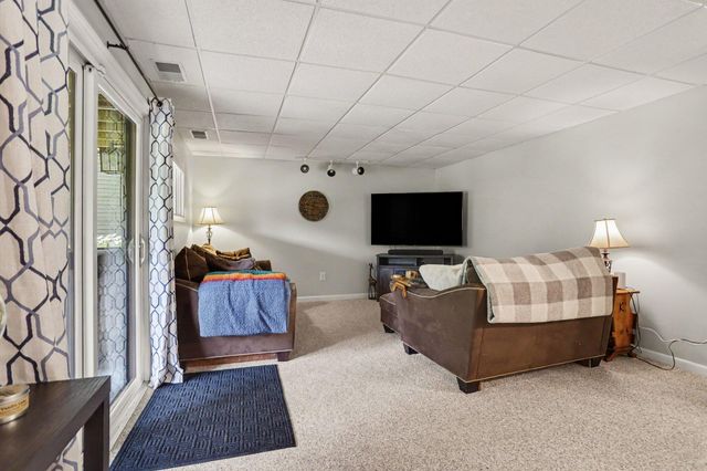 1244 Merry Brook Drive, Kalamazoo, MI 49048