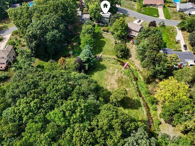 1244 Merry Brook Drive, Kalamazoo, MI 49048
