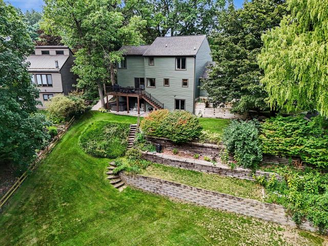 1244 Merry Brook Drive, Kalamazoo, MI 49048