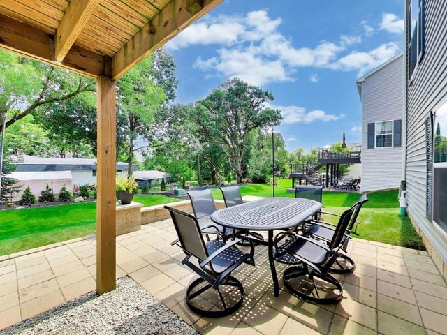 1627 Powderhorn Drive, Volo, IL 60020