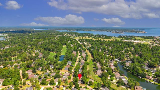 3002 Pine Chase Drive, Montgomery, TX 77356