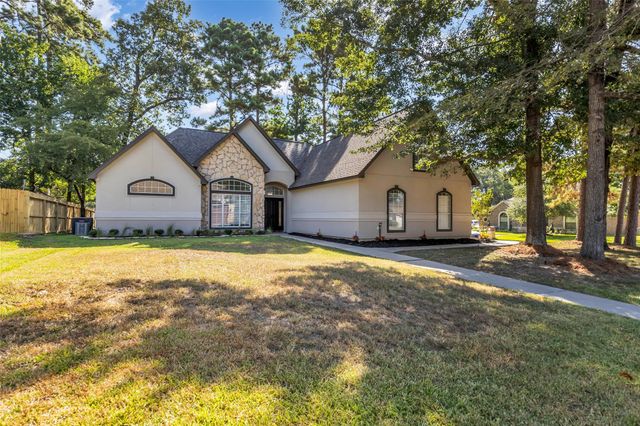 3002 Pine Chase Drive, Montgomery, TX 77356