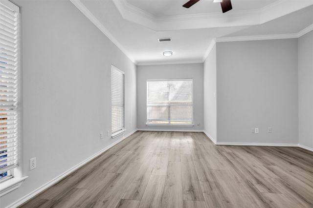 3002 Pine Chase Drive, Montgomery, TX 77356
