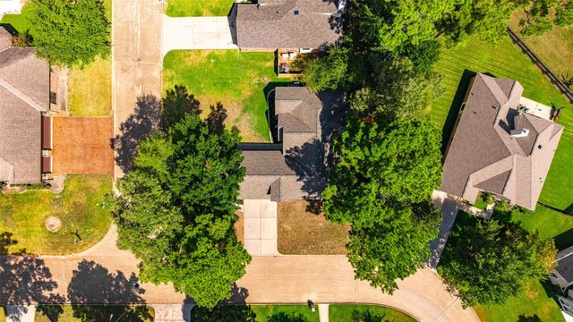 3002 Pine Chase Drive, Montgomery, TX 77356