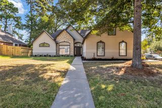 3002 Pine Chase Drive, Montgomery, TX 77356