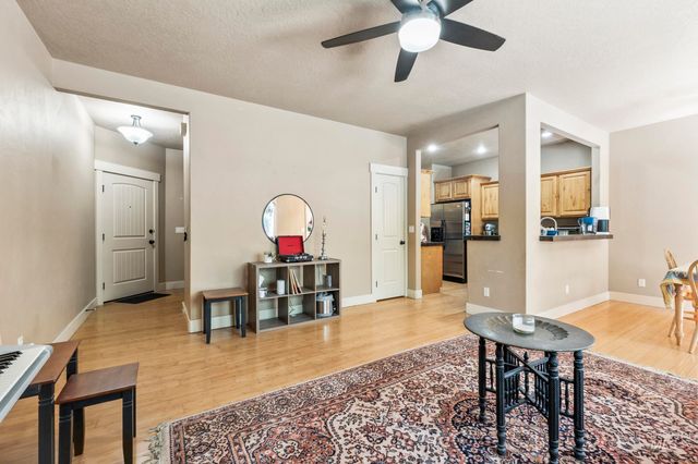 5233 W Morris Hill Rd, Boise, ID 83705