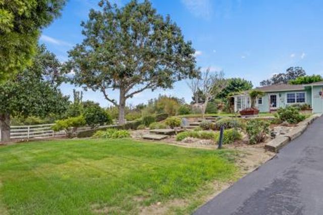 17959 Pesante Road, Salinas, CA 93907