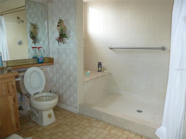 16224 SAWGRASS CIRCLE, Tampa, FL 33624