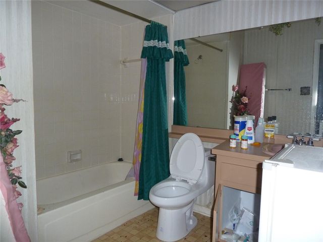 16224 SAWGRASS CIRCLE, Tampa, FL 33624