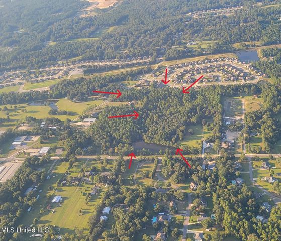 9092 Woolmarket Road, Biloxi, MS 39532