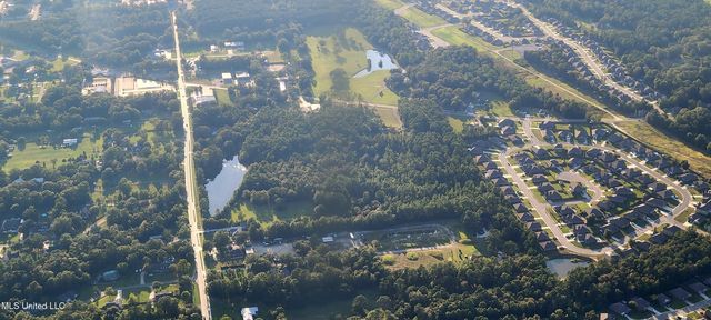 9092 Woolmarket Road, Biloxi, MS 39532