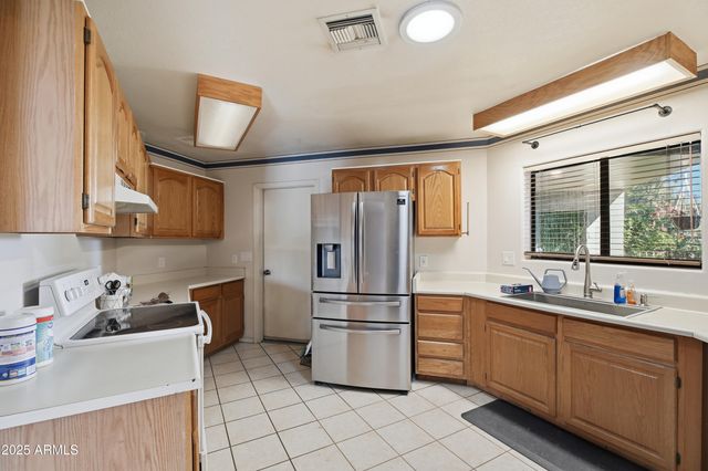 821 E BOW MAKER Trail, Cottonwood, AZ 86326