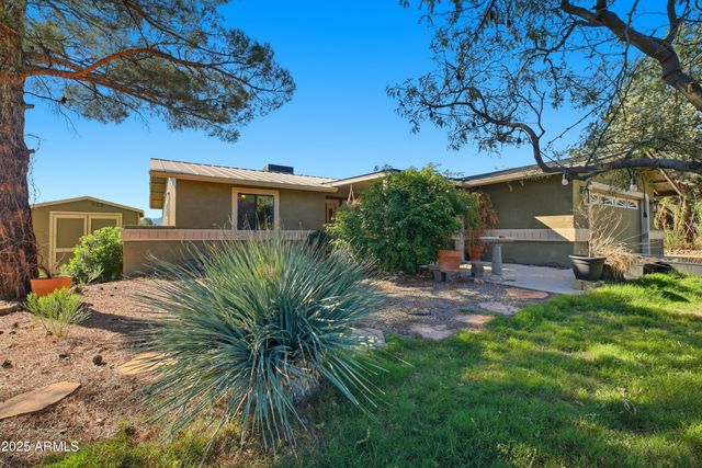 821 E BOW MAKER Trail, Cottonwood, AZ 86326