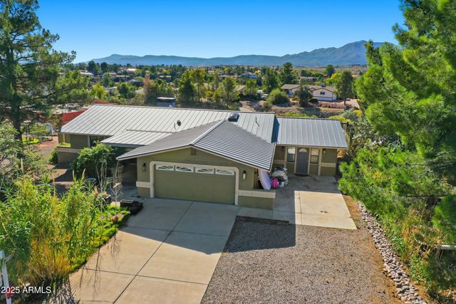 821 E BOW MAKER Trail, Cottonwood, AZ 86326