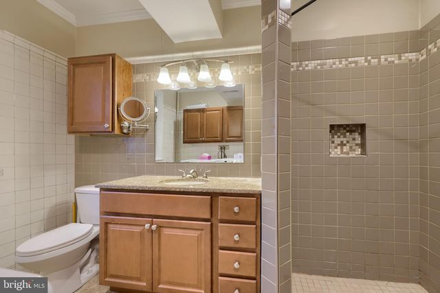 716 N LIME ST, Lancaster, PA 17602