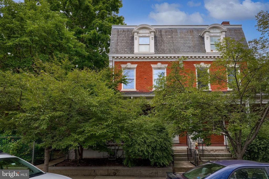 716 N LIME ST, Lancaster, PA 17602