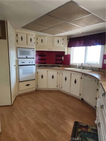30710 Palmetto Palm, Homeland, CA 92548