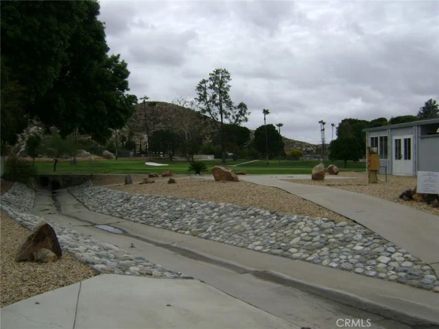 30710 Palmetto Palm, Homeland, CA 92548