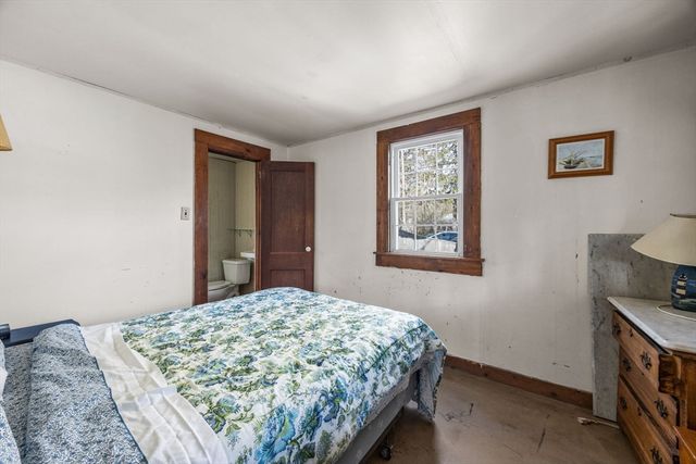 149 Pine Grove Rd, Yarmouth, MA 02664