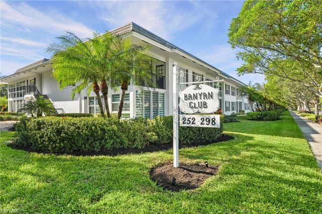 292 Banyan BLVD # 292, Naples, FL 34102