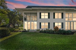 292 Banyan BLVD # 292, Naples, FL 34102