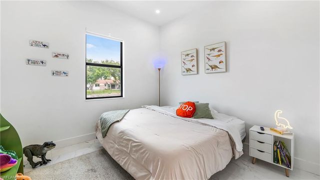 2998 52nd ST SW, Naples, FL 34116