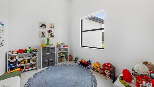 2998 52nd ST SW, Naples, FL 34116