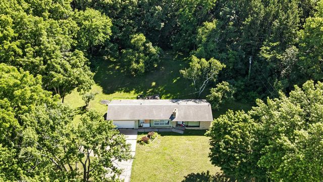 809 HOLMEN DRIVE N, Holmen, WI 54636