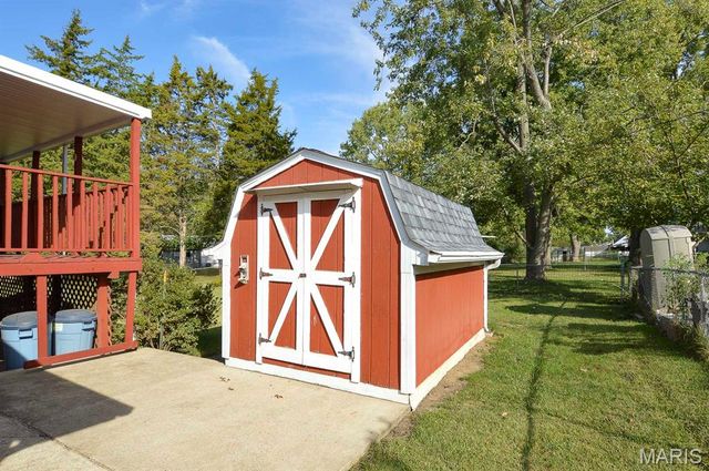 702 W Washington Street, O'fallon, IL 62269