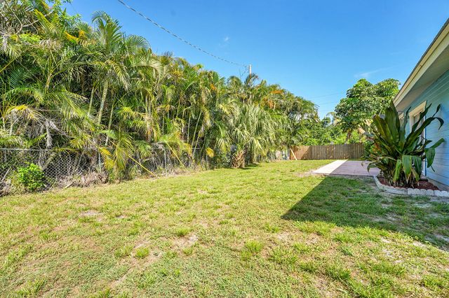 5801 SE Cable Drive, Stuart, FL 34997