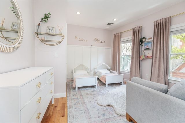 52 Warren 3, Boston, MA 02129