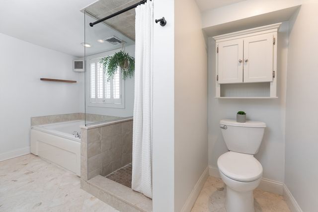 52 Warren 3, Boston, MA 02129
