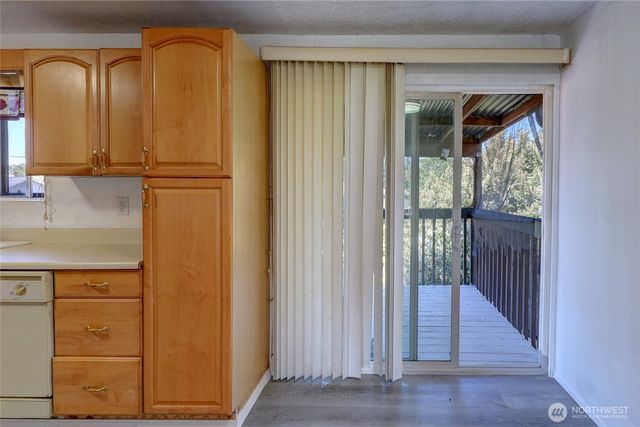 1917 E 60th Street, Tacoma, WA 98404