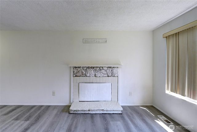 1917 E 60th Street, Tacoma, WA 98404