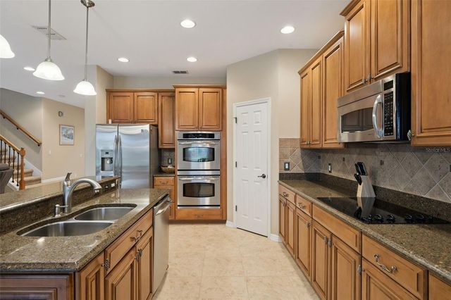 11942 SHELTERING PINE DRIVE, Orlando, FL 32836