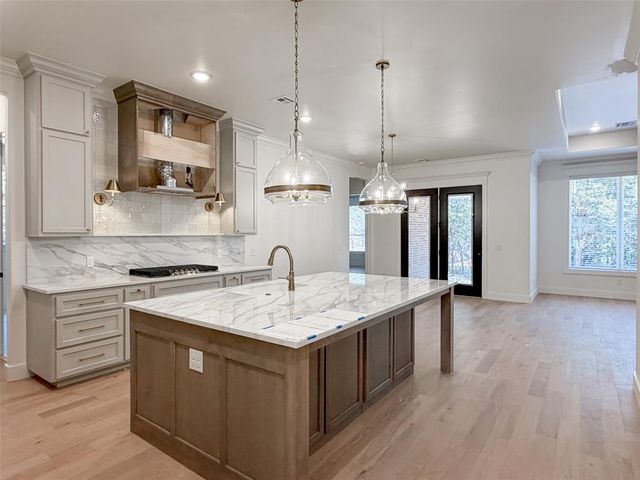 3425 Sardina Way, Edmond, OK 73034