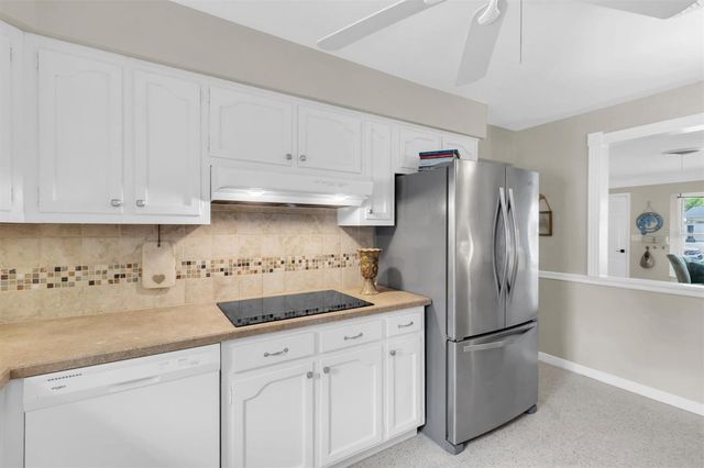 13472 BELLEWOOD AVENUE, Seminole, FL 33776